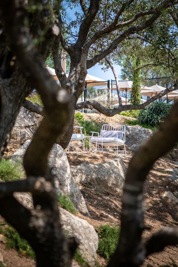 Hotel Restaurant Villa Josephine LʼÎle-Rousse 외부 사진