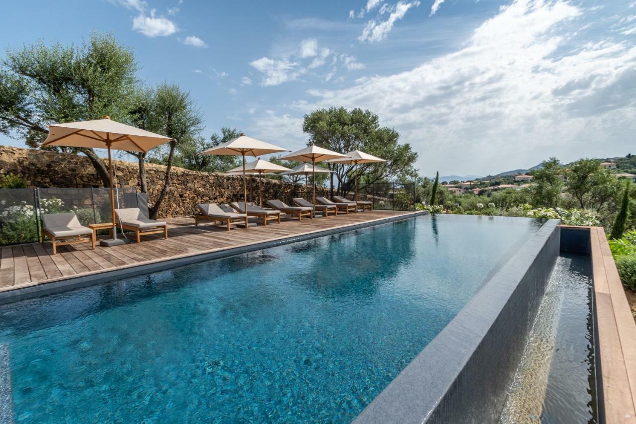 Hotel Restaurant Villa Josephine LʼÎle-Rousse 외부 사진